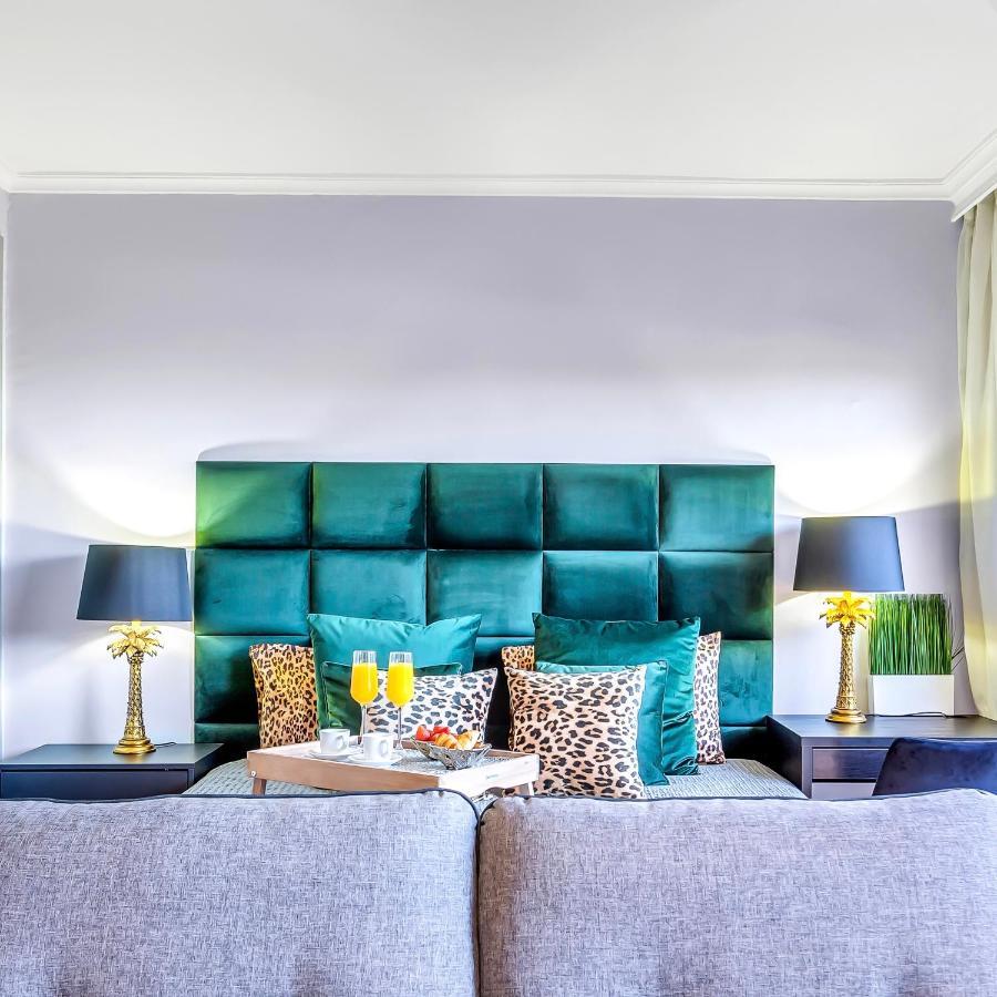 Super2Beachfront Marbella Ngoại thất bức ảnh